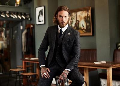 9 قانون تیپ رسمی مردانه که فقط آقایان خوشتیپ می دانند