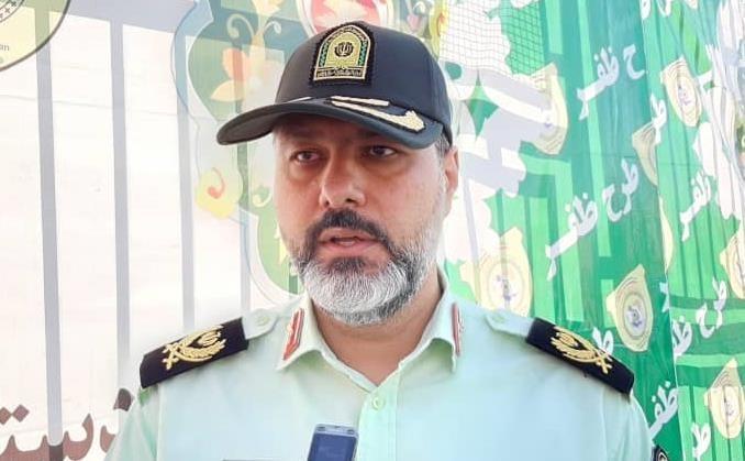 بزرگترین تولیدکننده موادمخدر جهان بیخ گوش ایران است، ناجا بزرگترین تولیدکننده موادمخدر دنیا بیخ گوش ایران است، ناجا به تنهایی نمی تواند در برابر سوداگران مرگ ایستادگی کند