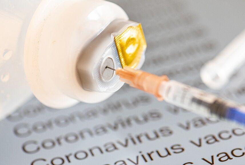 خبری که وزیر بهداشت درباره توزیع واکسن آنفولانزا داد