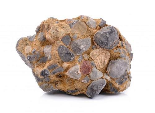 سنگ کنگلومرا؛ طبقه بندی، ویژگی ها و تفاوت آن با ماسه سنگ