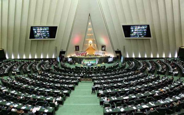 مجلس تا پایان امسال بودجه 1400 را نهایی می کند مجلس تا خاتمه سال جاری بودجه 1400 را نهایی می نماید