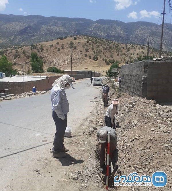 کشف آثار تاریخی در مسیر لوله گذاری گاز در ایلام کشف آثار تاریخی در راستا لوله گذاری گاز در ایلام
