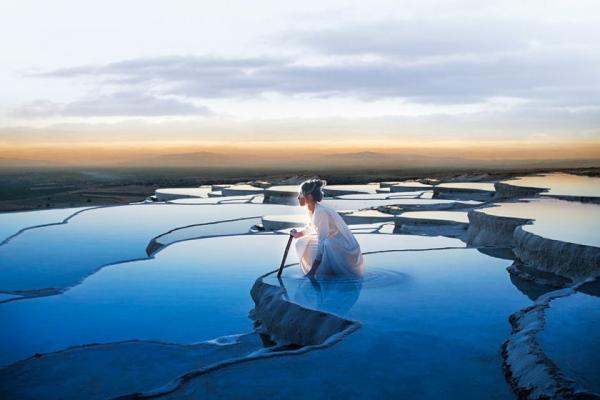 سفر به پاموکاله: بهشتی سفید در قلب ترکیه