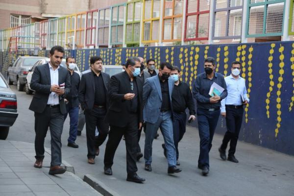 بازدید سرپرست سازمان نوسازی شهر تهران از بافت های فرسوده منطقه 10