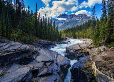راهنمای سفر به کانادا: سرزمینی شگفت انگیز با طبیعتی بکر و فرهنگی متنوع