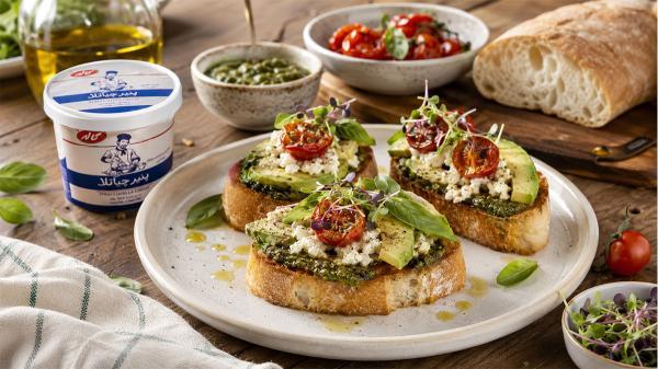 طرز تهیه بروسکتای چیاتلا و آووکادو؛ پیش غذایی ایتالیایی با طعمی متفاوت